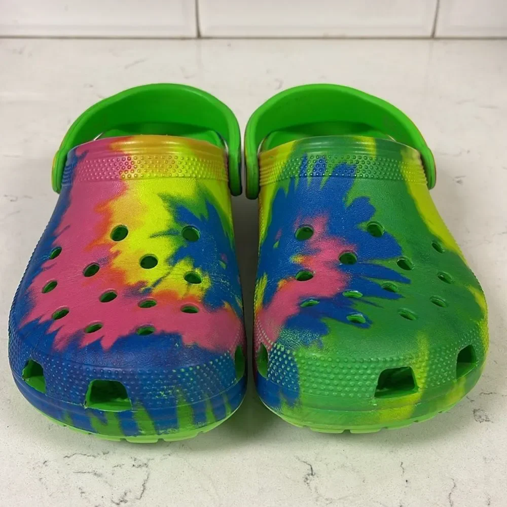 Crocs Big Kids Classic Tie Dye Clog Shoes from Finish Line Size 6 Junior